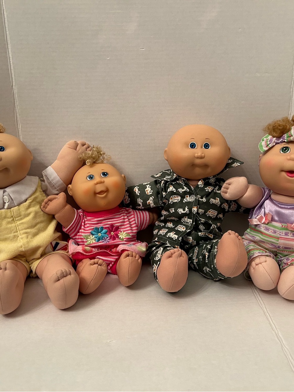 Cabbage patch kids bundle. - Picture 2 of 13